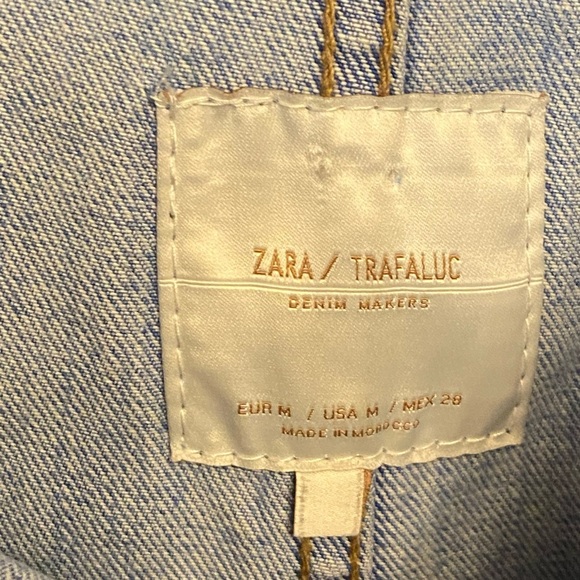 ZARA/Trafaluc Short Overalls Shortalls Denim Embroidered Medium Airplane - Picture 2 of 11